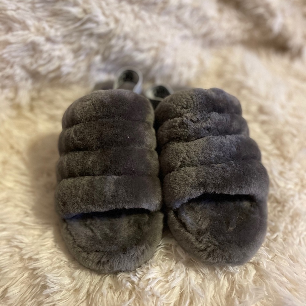 UGG Fluff Yeah Genuine Shearling Slingback Sandal